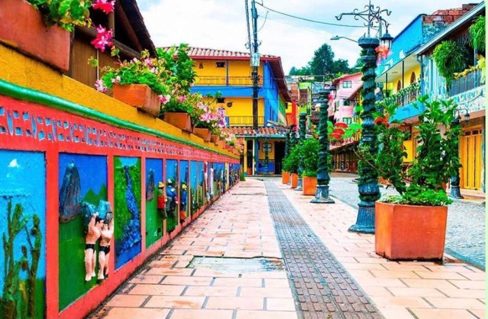 La Plazoleta Apartamento Apartamento Guatapé Exterior foto